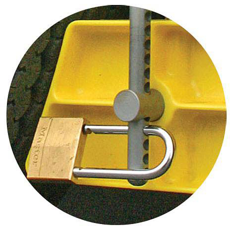 Wheel Stop with Lock